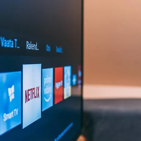 Hubane Ja Ruumikas Majutus Karjamoisa Ajaloolises Hoones 公寓