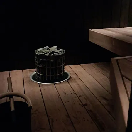 Hubane Ja Ruumikas Majutus Karjamoisa Ajaloolises Hoones 公寓 *