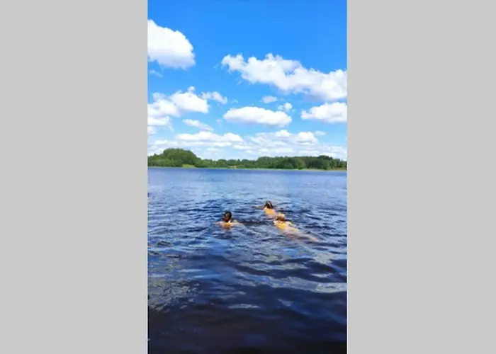 Appartement Hubane Ja Ruumikas Majutus Karjamoisa Ajaloolises Hoones *